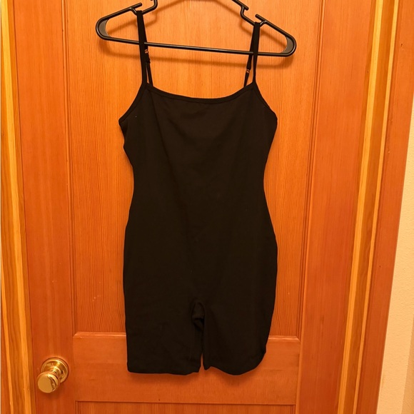 Skims Cami Onesie Jumpsuit - Picture 3 of 10